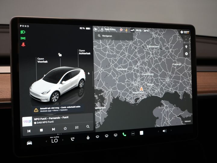 Tesla Model Y SUV Long Range AWD 75 kWh 540 km WLTP MARGE SOH 92%/ Pano/ Pompe à chaleur/ Adapt.Cruise/ Memory/ Elek.valve/ Seatverw./ Navi/ 360 camera