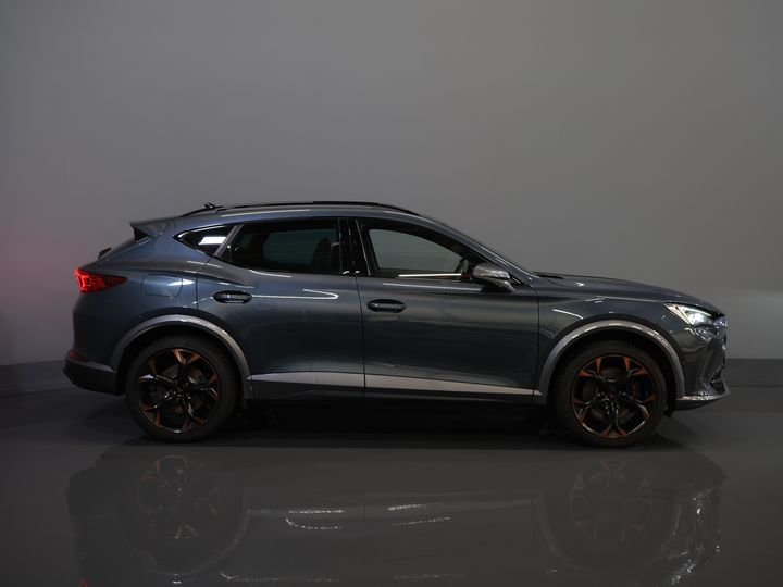 CUPRA Formentor SUV 1.4 e-Hybrid 245 CV VZ Performance Matrix/ Adapt. Cruise/ Navi/ Camera/ Volante/ Climatizzatore/ 19”LMV