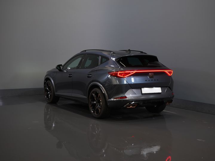 CUPRA Formentor SUV 1.4 e-Hybrid 245 CV VZ Performance Matrix/ Adapt. Cruise/ Navi/ Camera/ Volante/ Climatizzatore/ 19”LMV