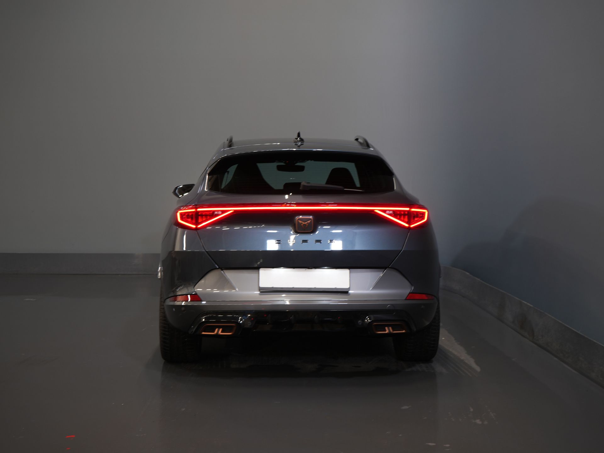 CUPRA Formentor SUV 1.4 e-Hybrid 245 CV VZ Performance Matrix/ Adapt. Cruise/ Navi/ Camera/ Volante/ Climatizzatore/ 19”LMV