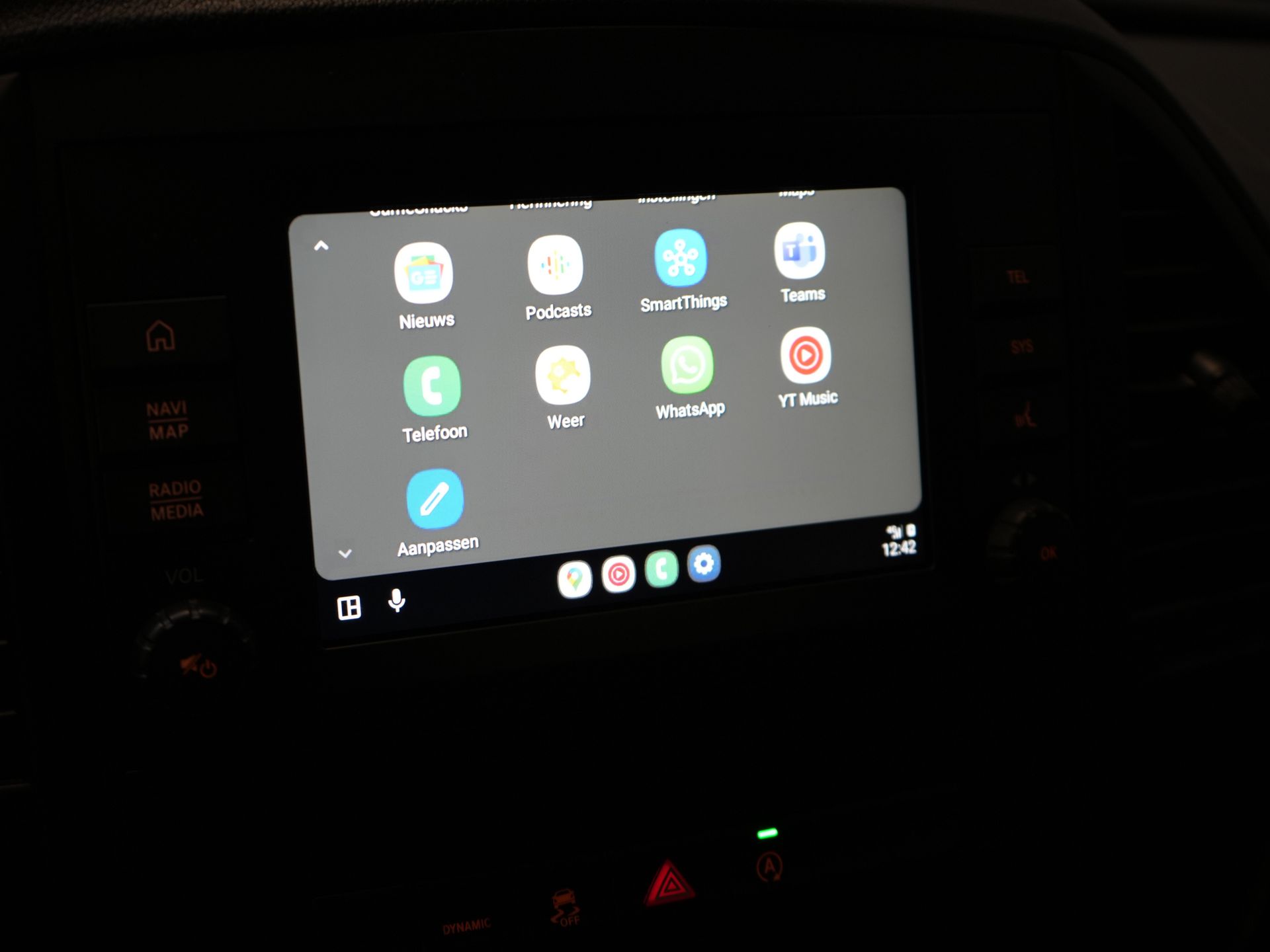 Mercedes-Benz Vito Van 116 CDI Aut. L2 BPM GRATIS! Carplay/ Seatverw./ 270Gr. Drzwi/ Cruise/ Airco/ Navi/ Kamera/ PDC