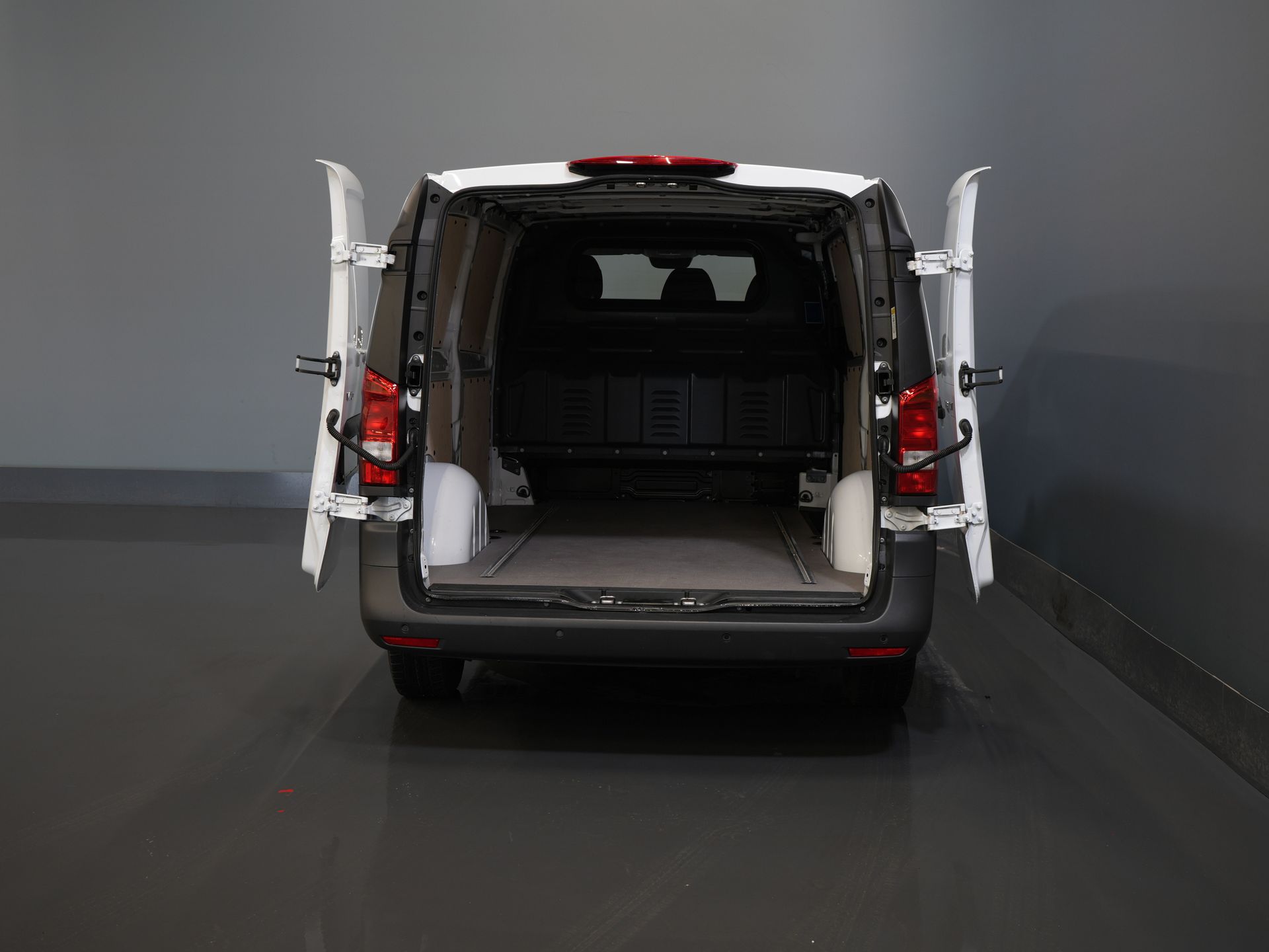 Mercedes-Benz Vito Van 116 CDI Aut. L2 BPM GRATIS! Carplay/ Seatverw./ 270Gr. Drzwi/ Cruise/ Airco/ Navi/ Kamera/ PDC