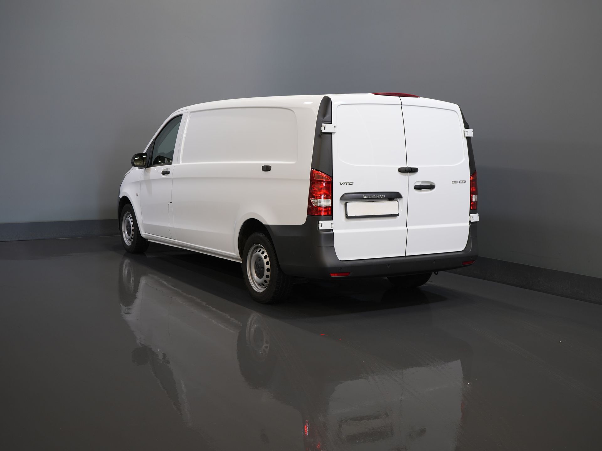 Mercedes-Benz Vito Van 116 CDI Aut. L2 BPM GRATIS! Carplay/ Seatverw./ 270Gr. Drzwi/ Cruise/ Airco/ Navi/ Kamera/ PDC