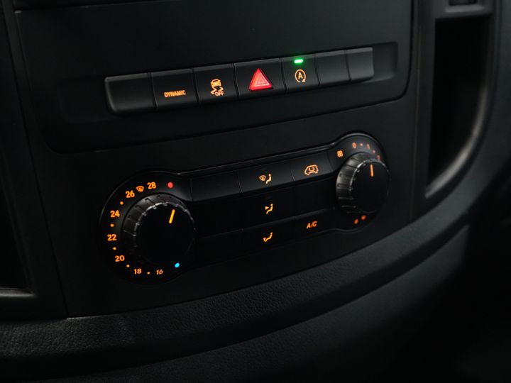 Mercedes-Benz Vito Van 116 CDI Aut. L2 BPM GRATIS! Carplay/ Seatverw./ 270Gr. Drzwi/ Cruise/ Airco/ Navi/ Kamera/ PDC