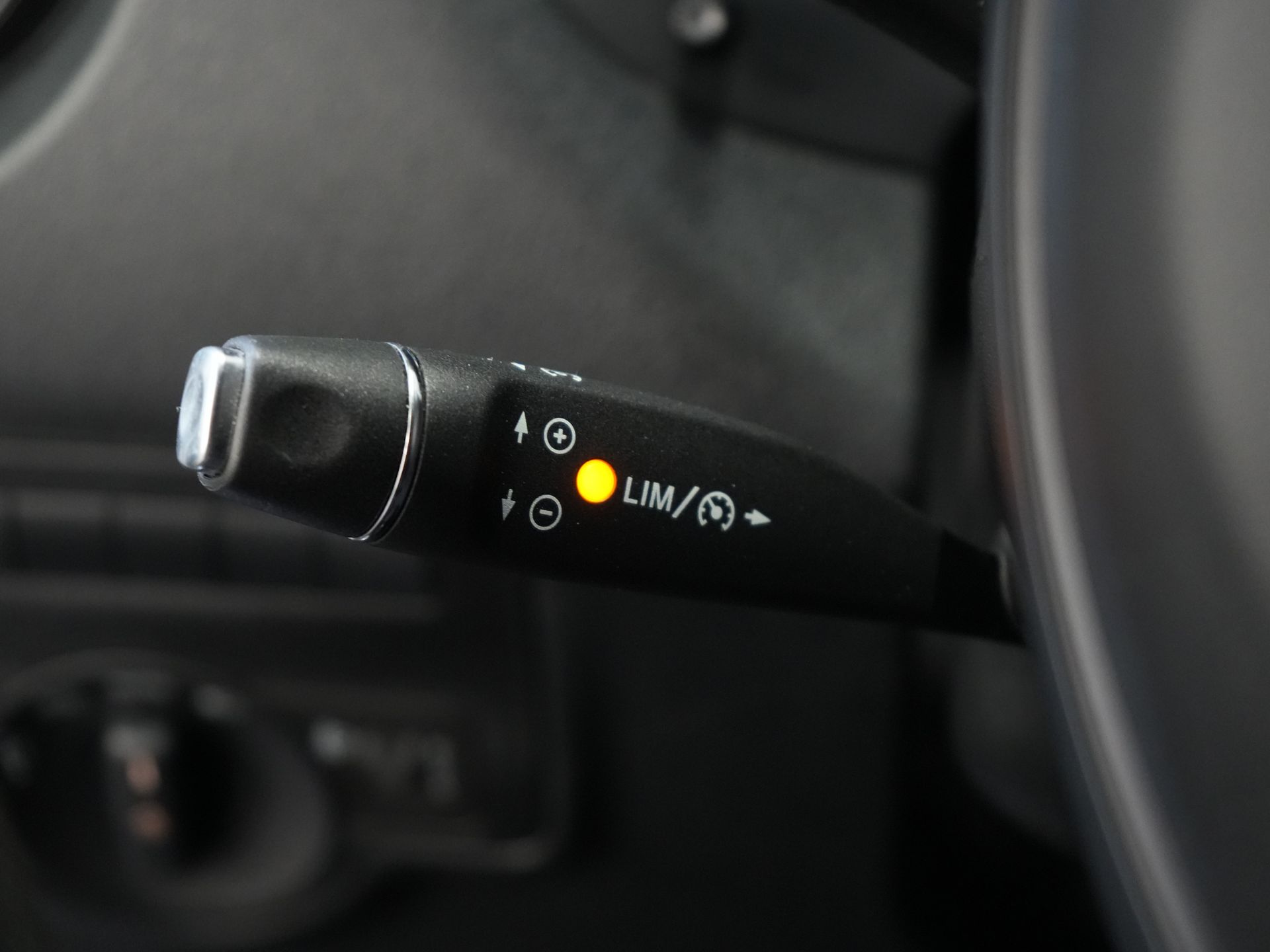 Mercedes-Benz Vito Van 116 CDI Aut. L2 BPM GRATIS! Carplay/ Seatverw./ 270Gr. Drzwi/ Cruise/ Airco/ Navi/ Kamera/ PDC