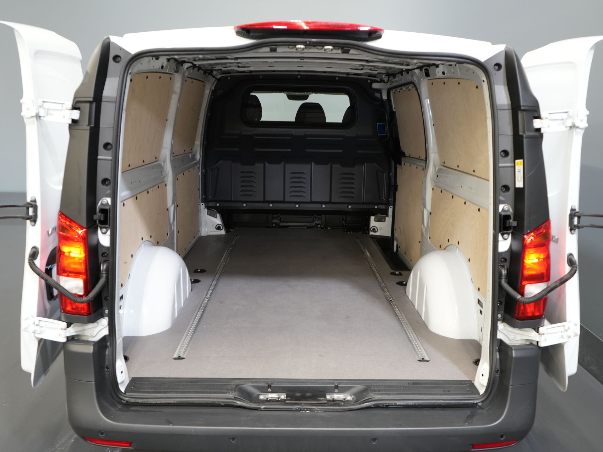 Mercedes-Benz Vito Van 116 CDI Aut. L2 BPM GRATIS! Carplay/ Seatverw./ 270Gr. Drzwi/ Cruise/ Airco/ Navi/ Kamera/ PDC