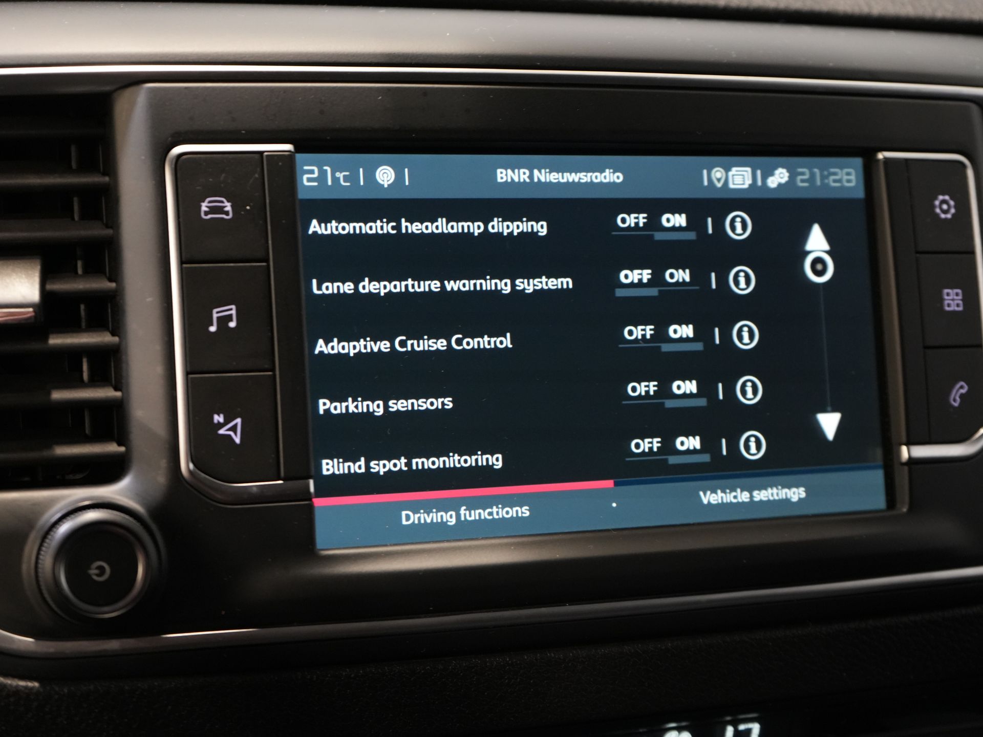 Fiat Scudo Bestelbus 2.0 MJ 145 pk L3 BPM VRIJ! Adapt.Cruise/ Climate/ Keyless/ Carplay/ Camera/ PDC