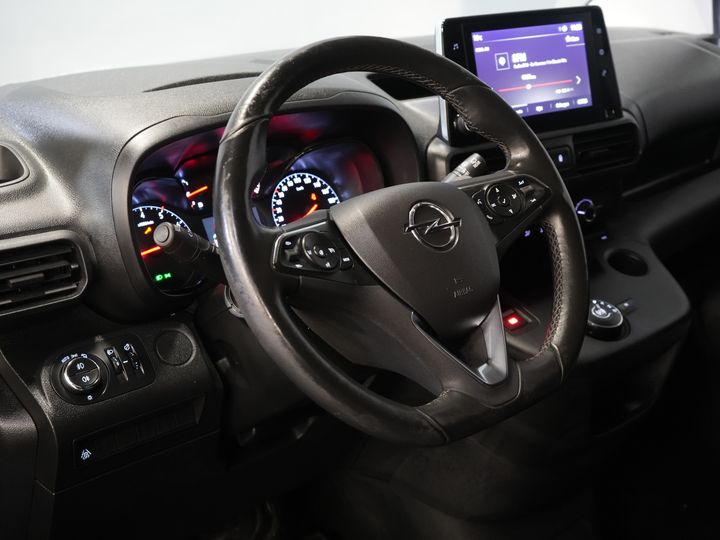 Opel Combo Bestelbus 1.5D 130 pk Aut. NL Auto/ Stuurverw./ Carplay/ Camera/ Cruise/ Airco