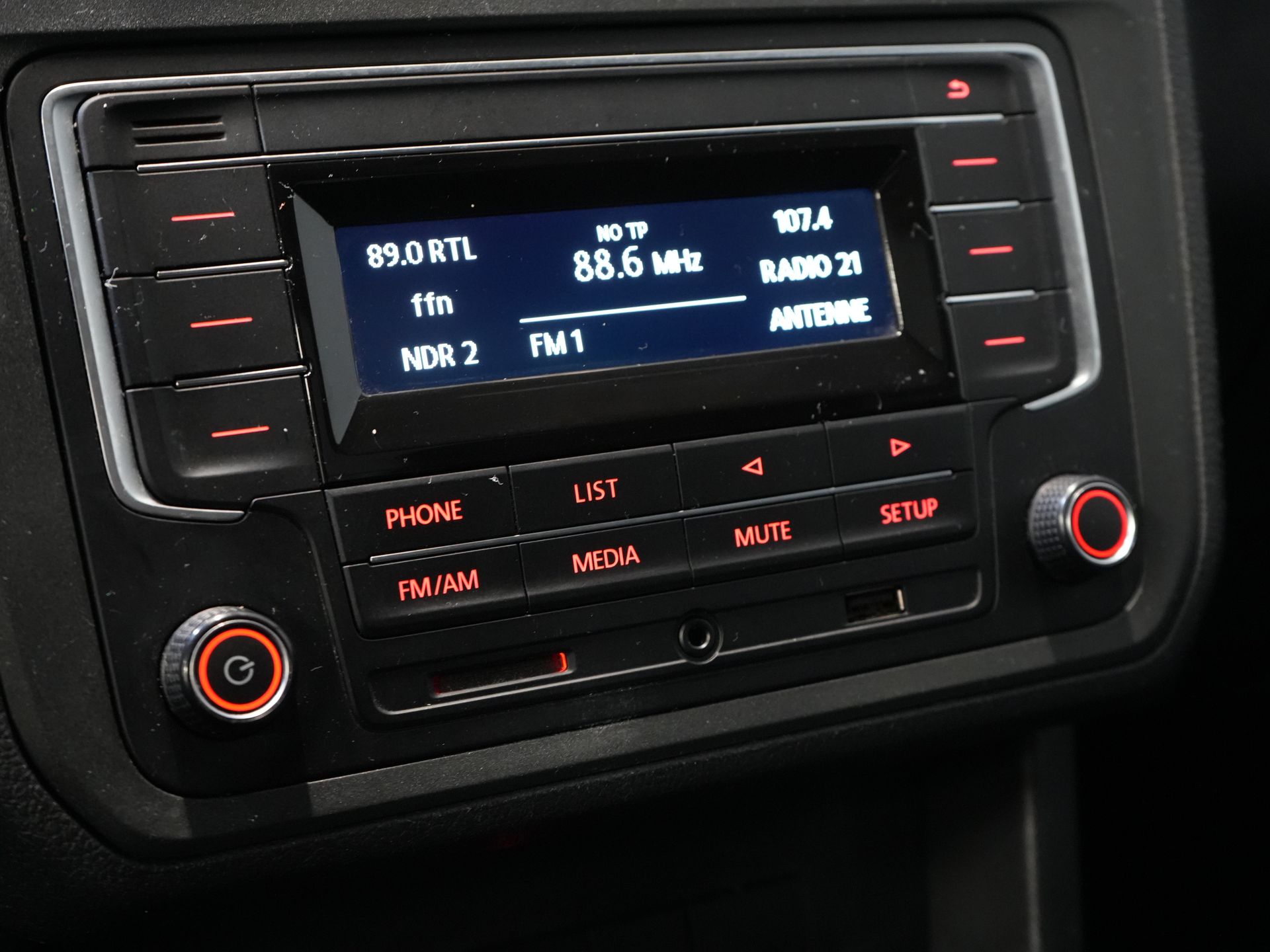 Volkswagen Caddy Furgone 1.0 TSI 100 cv Benzina BPM GRATIS! Aria condizionata/ Barre sul tetto