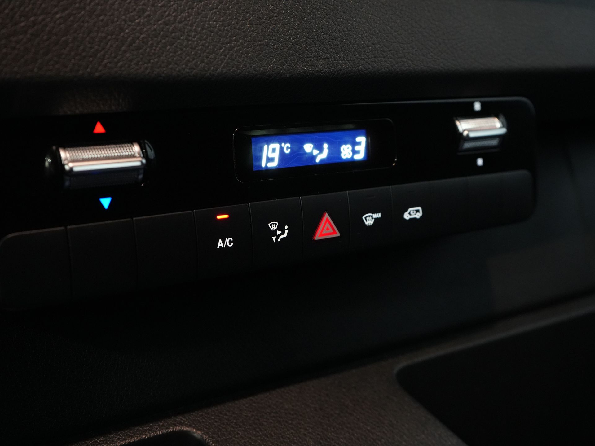 Mercedes-Benz Sprinter Van 317 CDI Aut. L2H2 BPM GRATIS! Sedile elettrico/ 270 porte/ Riscaldamento sedili/ Navi/ Telecamera/ Crociera/ DAB