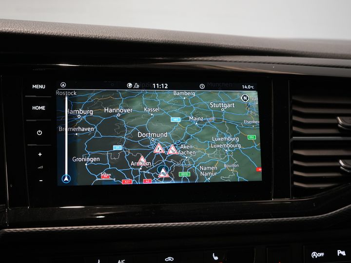 Volkswagen Transporter Furgon T6.1 2.0 TDI 150 KM DSG Aut. L2 DC Podwójna kabina 6 os./ LED/ Skóra/ Bilstein/ Alpine/ 20'' LMV/ Glasslook/ Alarm III/ Carplay/