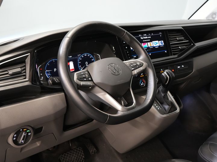 Volkswagen Transporter Furgon T6.1 2.0 TDI 150 KM DSG Aut. L2 DC Podwójna kabina 6 os./ LED/ Skóra/ Bilstein/ Alpine/ 20'' LMV/ Glasslook/ Alarm III/ Carplay/