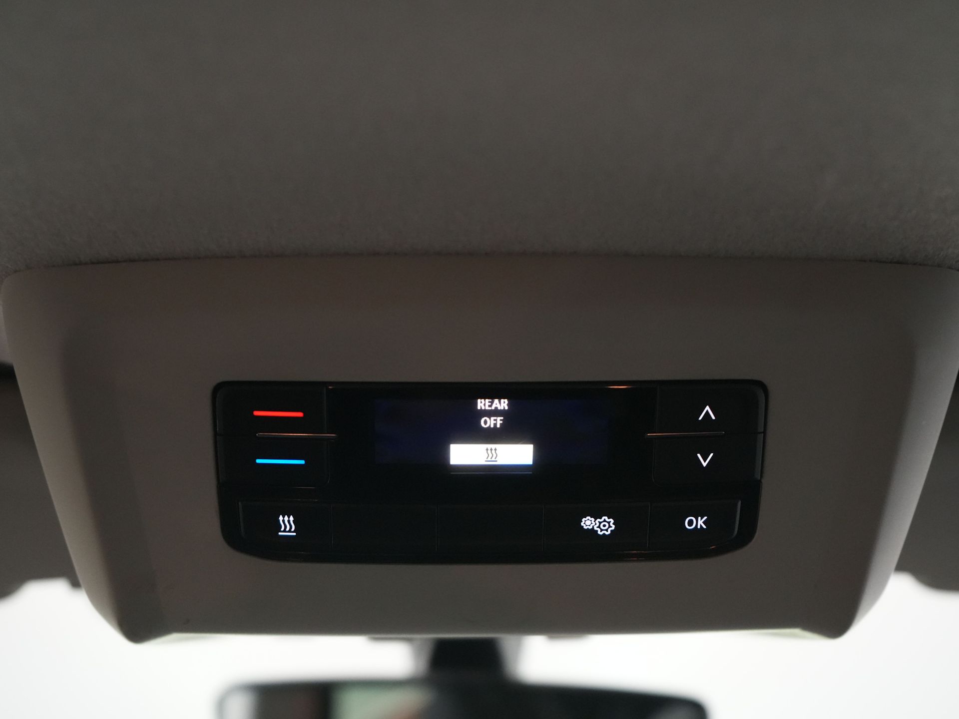 Volkswagen Transporter Van 2.0 TDI 150 к.с. DSG Aut. L2 DC Double Cab LED/ Adapt.Cruise/ Підігрів підставки/ Підігрів сидінь/ Carplay/ Камера/ PDC/ LMV/ Фаркоп/ Air