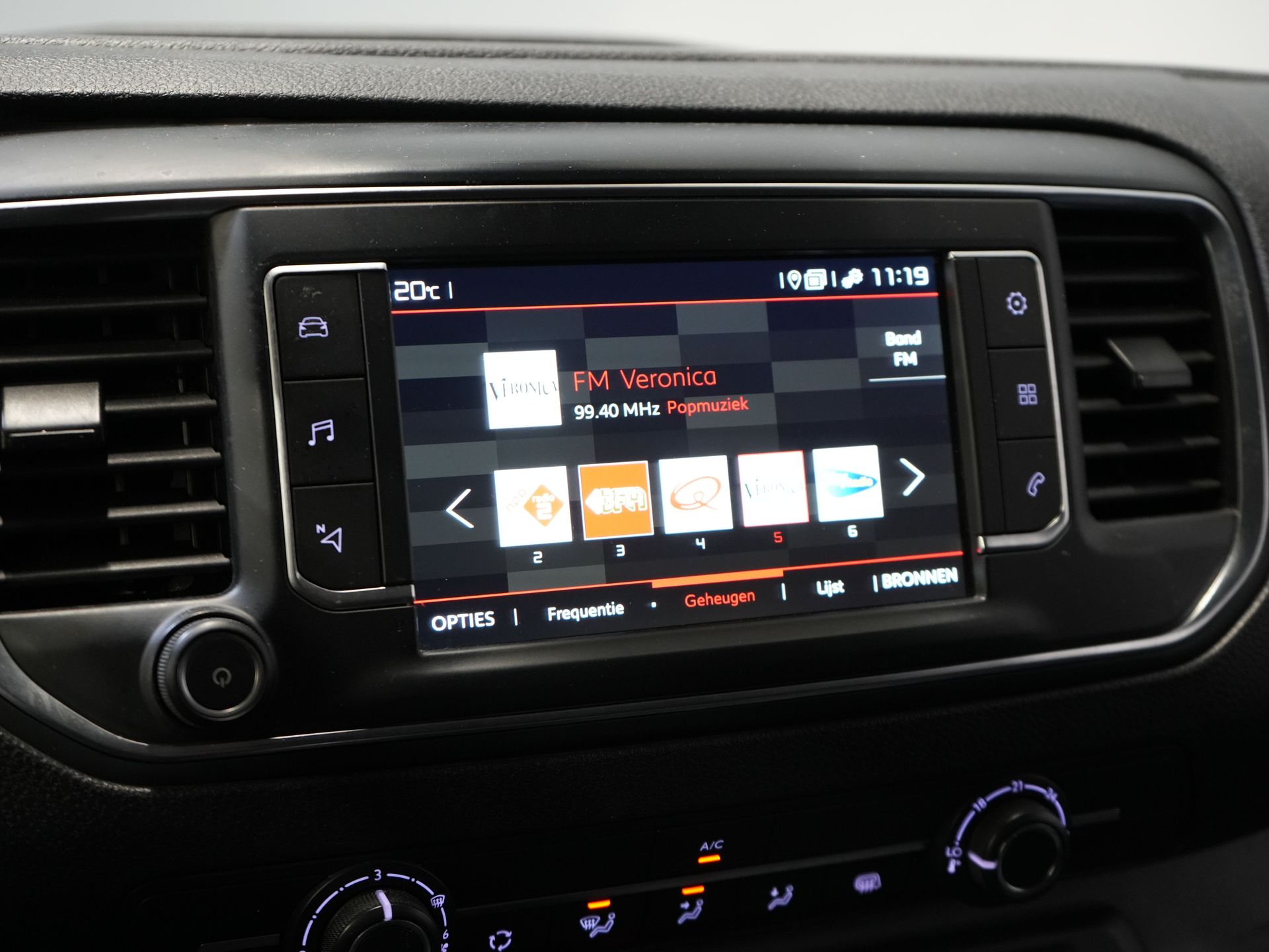 Citroën Jumpy Van 1.5 HDI 100 hp L2 BPM FREE! NL Car/ Navi/ Carplay/ Camera/ PDC/ LMV/ Cruise/ Airco