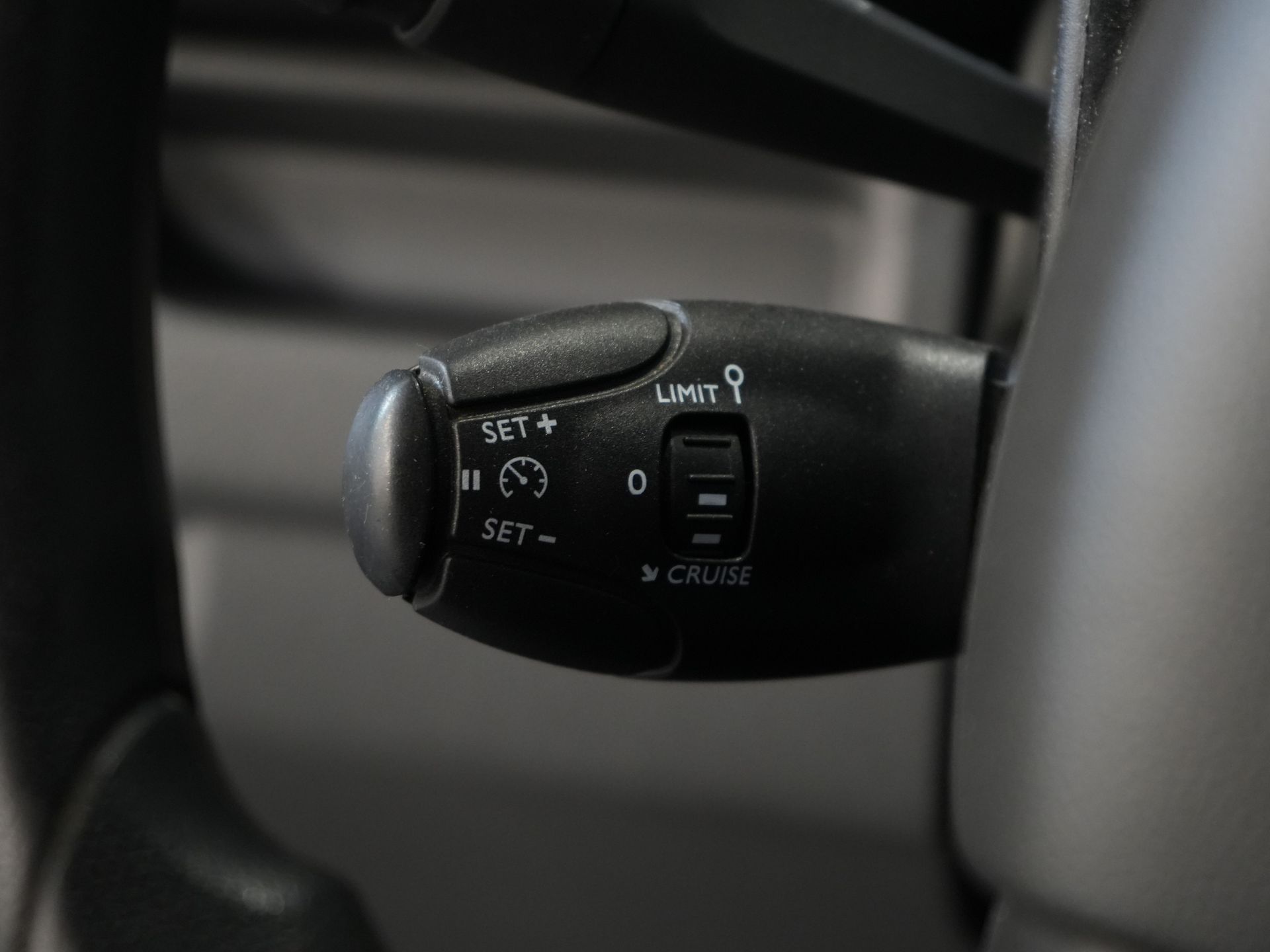 Citroën Jumpy Van 1.5 HDI 100 hp L2 BPM FREE! NL Car/ Navi/ Carplay/ Camera/ PDC/ LMV/ Cruise/ Airco