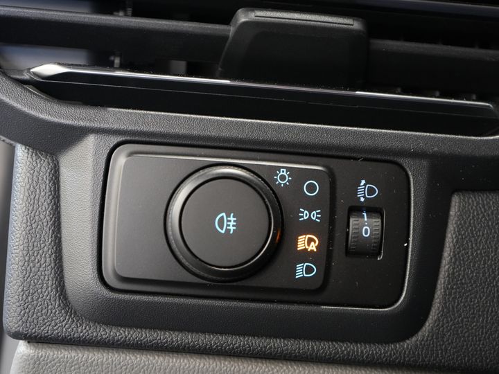Ford Transit Custom Bestelbus 2.0 TDCI 150 pk L2 Limited BPM VRIJ! (DEMO) Garantie tot 9-29'/ LED/ 2x Schuifdeur/ Stoelverw./ Carplay/ Camera/ PDC/ LMV/ Cruis