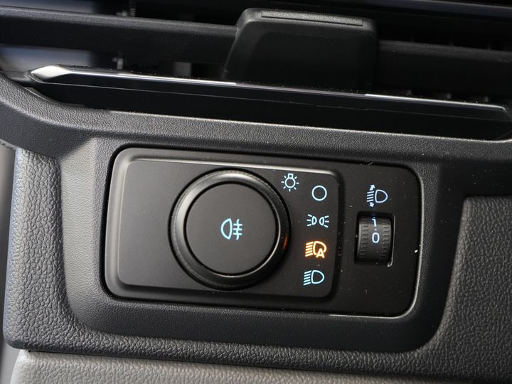Ford Transit Custom Bestelbus 2.0 TDCI 150 pk L2 Limited BPM VRIJ! (DEMO) Garantie tot 9-29'/ LED/ 2x Schuifdeur/ Stoelverw./ Carplay/ Camera/ PDC/ LMV/ Cruis