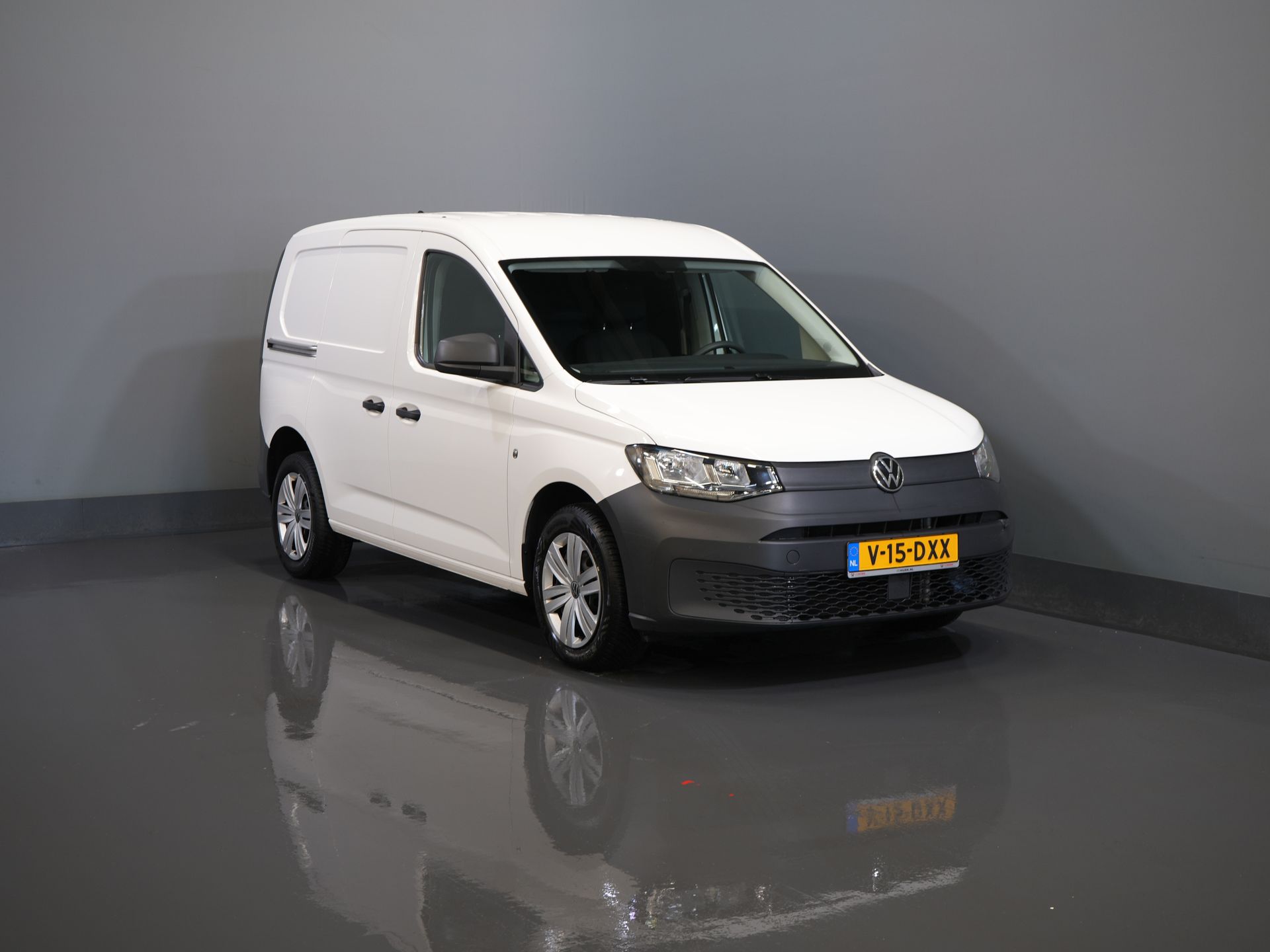 Volkswagen Caddy Cargo Bestelbus 2.0 TDI BPM VRIJ! NL Auto/ Carplay/ Cruise/ Airco/ PDC/ Trekhaak