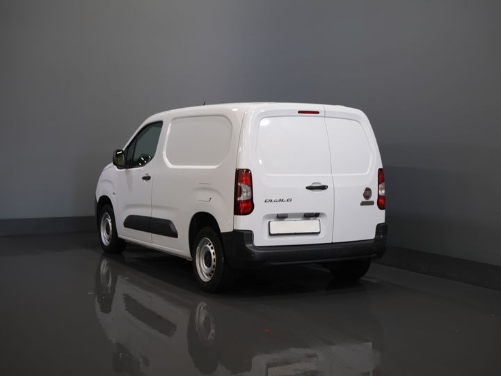 Fiat Doblò Bestelbus 1.5 HDi 100 pk 3 Pers./ CarPlay/ Stoelverw./ Camera/ PDC/ Cruise/ Airco