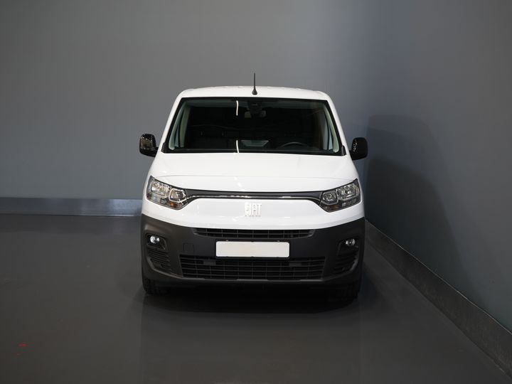 Fiat Doblò Bestelbus 1.5 HDi 100 pk 3 Pers./ CarPlay/ Stoelverw./ Camera/ PDC/ Cruise/ Airco