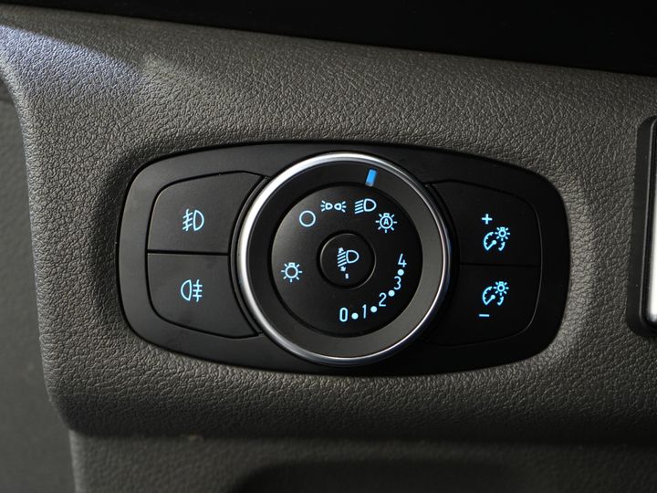 Ford Transit Custom Furgon 2.0 TDCI 130 KM BEZ PODATKU BPM! Sortimo/ Ogrzewanie postojowe/ Podgrzewane fotele/ Carplay/ Kamera/ Nawigacja/ Tempomat