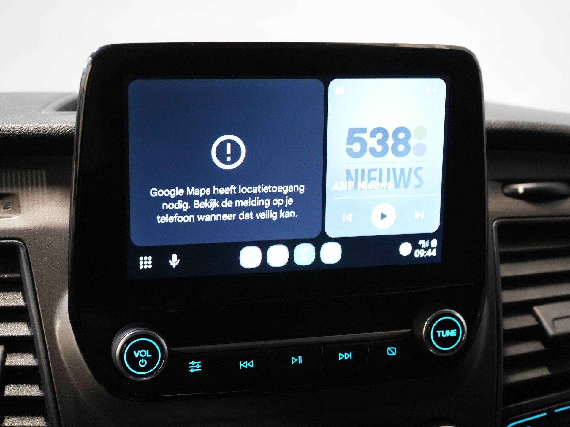 Ford Transit Custom Furgon 2.0 TDCI 130 KM BEZ PODATKU BPM! Sortimo/ Ogrzewanie postojowe/ Podgrzewane fotele/ Carplay/ Kamera/ Nawigacja/ Tempomat