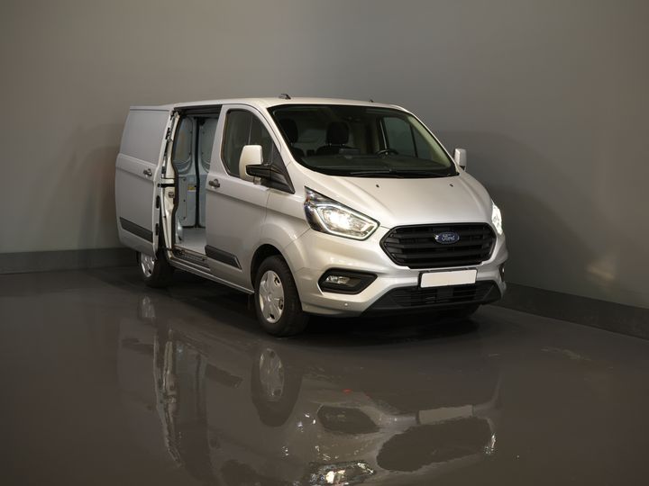 Ford Transit Custom Furgon 2.0 TDCI 130 KM BEZ PODATKU BPM! Sortimo/ Ogrzewanie postojowe/ Podgrzewane fotele/ Carplay/ Kamera/ Nawigacja/ Tempomat