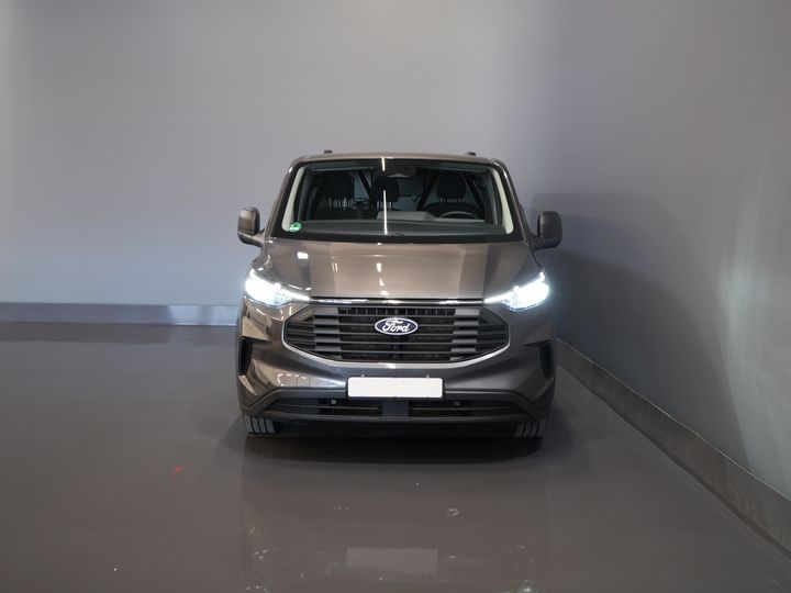 Ford Transit Custom Bestelbus 320 2.0 TDCI 136 pk Aut. L2 Trend BPM VRIJ! Garantie 3-28'/ LED/ Adapt.Cruise/ 2.7t Trekverm./ Carplay/ Camera/ Trekhaak