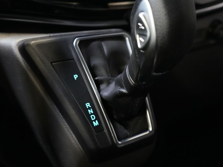 Ford Transit Custom Van 2.0 TDCI 130 к.с. Aut. L2 Trend BPM БЕЗКОШТОВНО! DC Double Cab 2x Розсувні двері / Шкіра / Elek.Seat / Решітка радіатора / Підігрів сидінь / Навігатор / Carpla