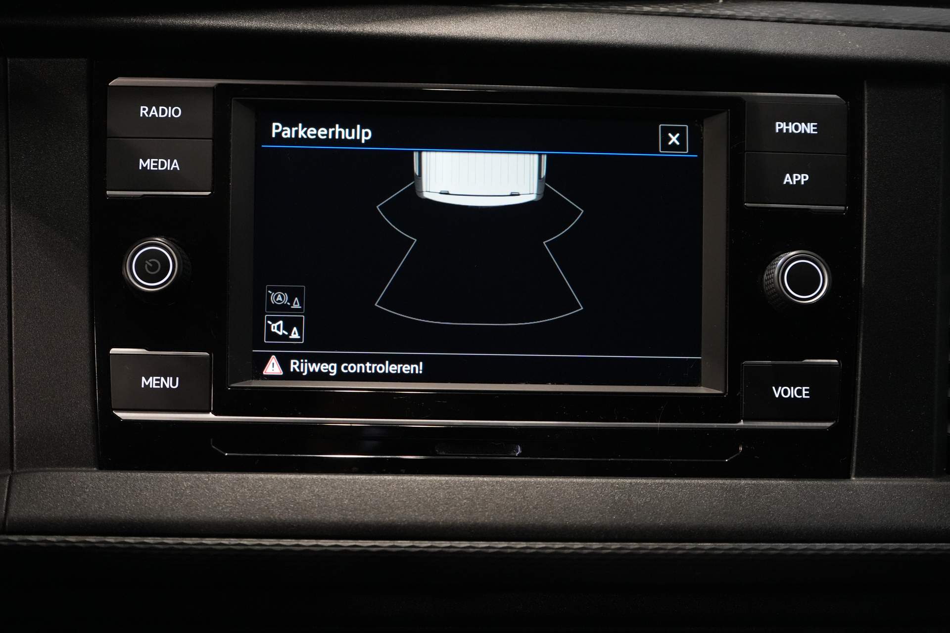 Volkswagen Transporter Van T6.1 2.0 TDI 150 hp DSG Aut. DEMO BPM FREE! Anpassen. Cruise/ Sitzheizung/ Carplay