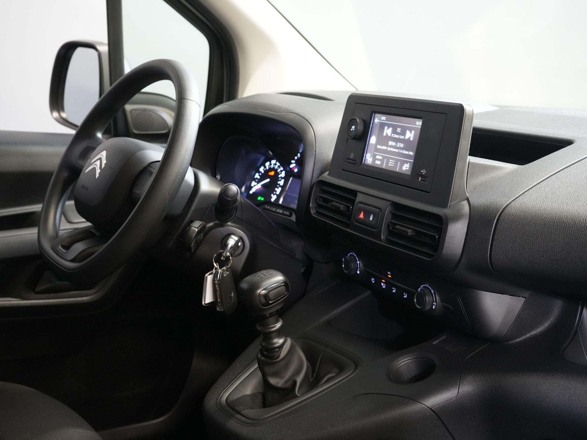 Citroën Berlingo Van 1.2 PureTech 110 к.с. BENZINE Airco/ Cruise/ DAB