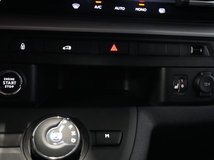 Fiat Scudo Van 2.0 MJ 145 CP Aut. L3 BPM GRATUIT! Adapt.Cruise/ 2xUși glisante/ Încălzire stand/ Încălzire scaune/ Climă/ Carplay/ Keyless/ Cameră/ PDC/ Nav