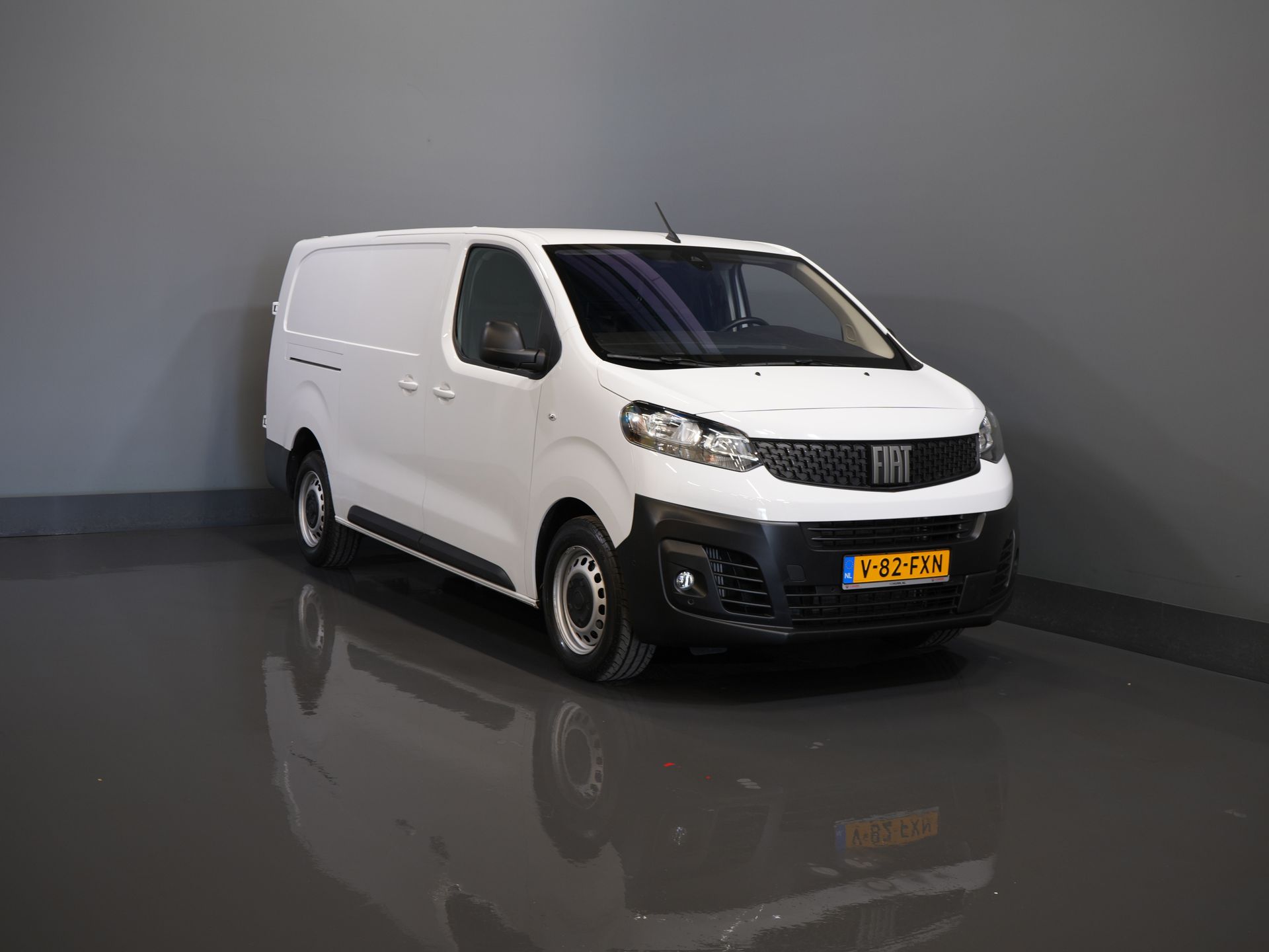 Fiat Scudo Van 2.0 MJ 145 CP Aut. L3 BPM GRATUIT! Adapt.Cruise/ 2xUși glisante/ Încălzire stand/ Încălzire scaune/ Climă/ Carplay/ Keyless/ Cameră/ PDC/ Nav