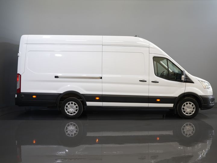 Ford Transit Van 2.0 TDCI 170 CP L4H3 Trend RWD Jumbo 270Gr.Doors/ Airco/ Cruise/ DAB/ PDC/ Towbar