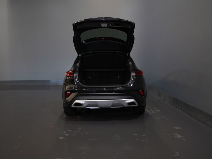 Kia Xceed SUV 1.6 GDi PHEV Executive Line Virtual Cockpit/ Pano/ Adapt.Cruise/ LED/ Skóra/ Elektryczna klapa/ Pamięć/ Nawigacja/ Carplay/ Podgrzewane fotele/ Kamera