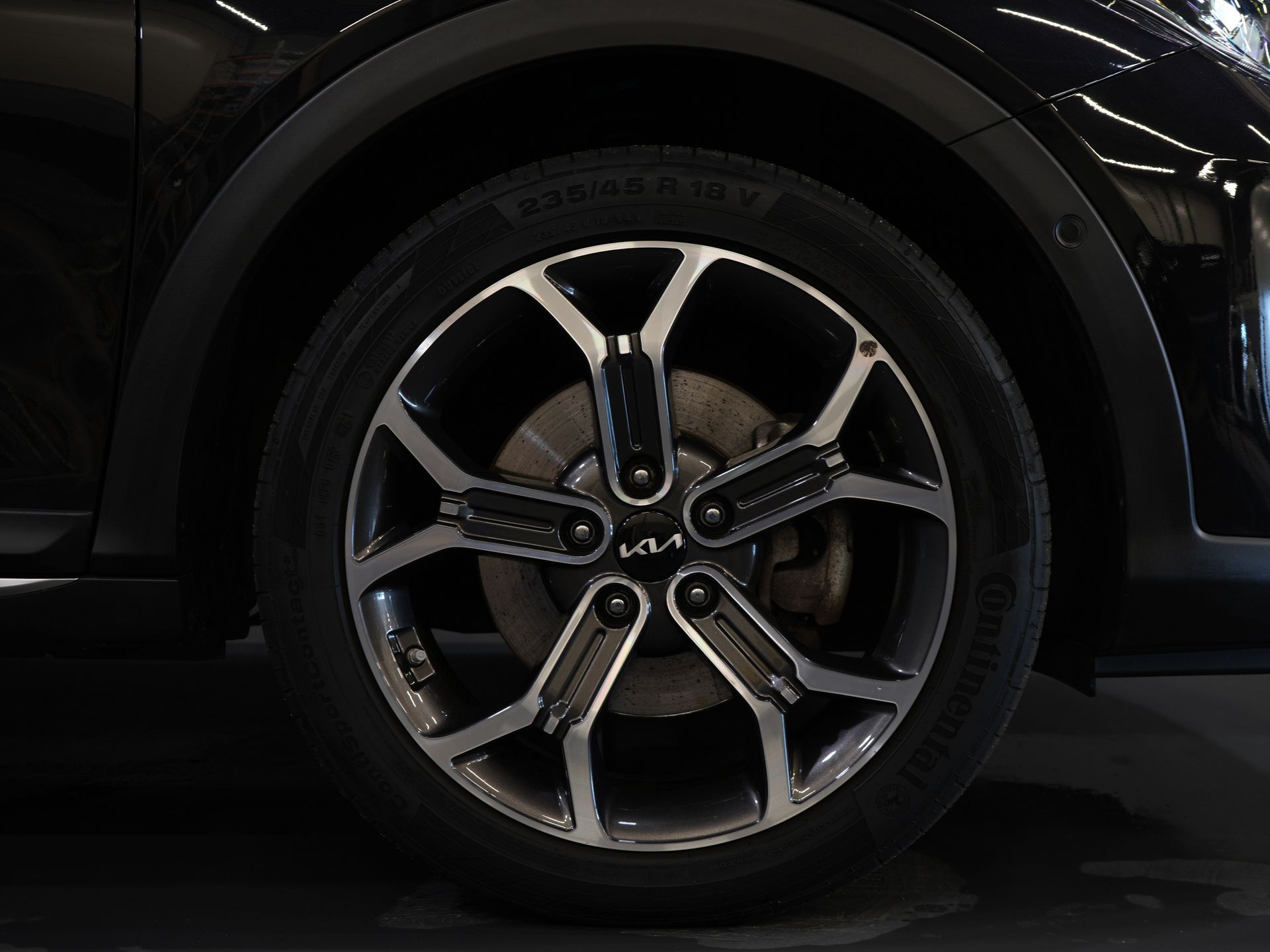 Kia Xceed SUV 1.6 GDi PHEV Executive Line Virtual Cockpit/ Pano/ Adapt.Cruise/ LED/ Skóra/ Elektryczna klapa/ Pamięć/ Nawigacja/ Carplay/ Podgrzewane fotele/ Kamera