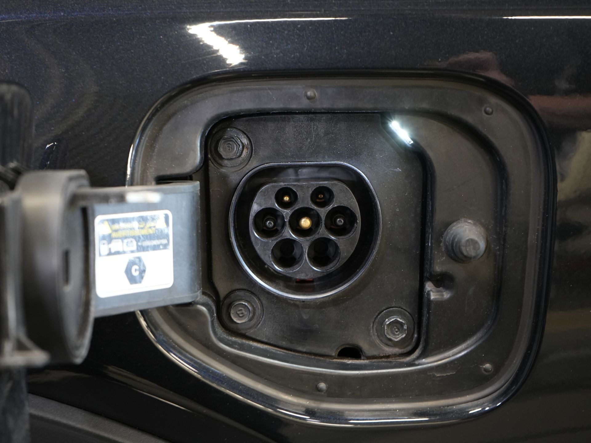 Kia Xceed SUV 1.6 GDi PHEV Executive Line Virtual Cockpit/ Pano/ Adapt.Cruise/ LED/ Skóra/ Elektryczna klapa/ Pamięć/ Nawigacja/ Carplay/ Podgrzewane fotele/ Kamera