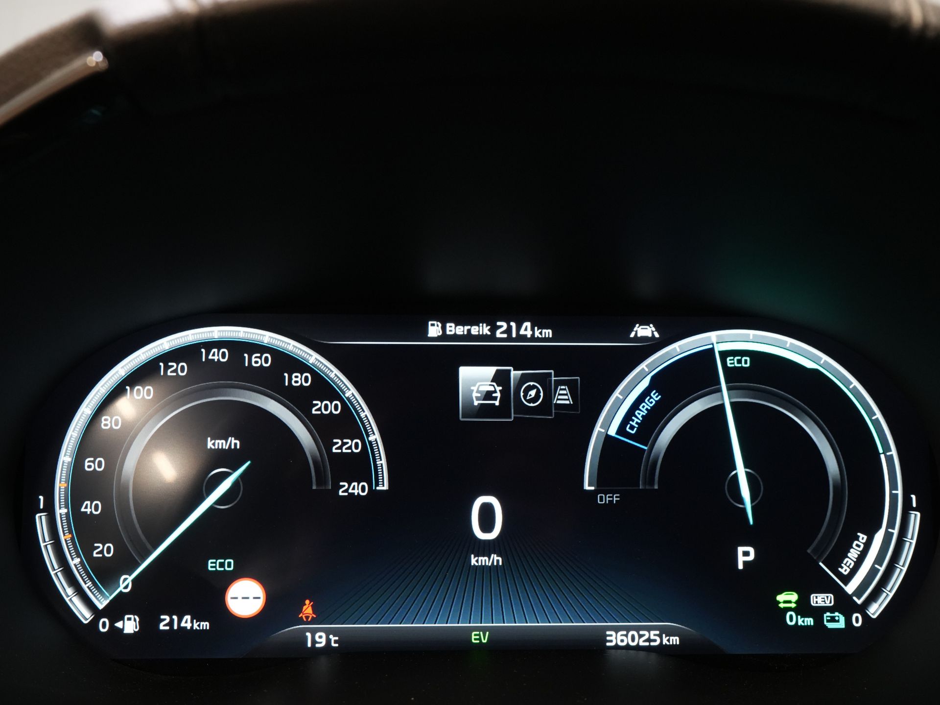 Kia Xceed SUV 1.6 GDi PHEV Executive Line Virtual Cockpit/ Pano/ Adapt.Cruise/ LED/ Skóra/ Elektryczna klapa/ Pamięć/ Nawigacja/ Carplay/ Podgrzewane fotele/ Kamera
