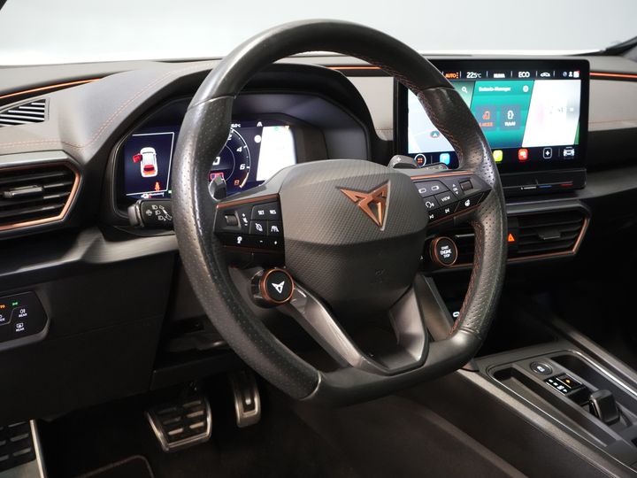 CUPRA Formentor SUV 1.4 e-Hybrid 245 pk VZ Performance Matrix/ Pano/ Adapt.Cruise/ Elek.Trekhaak/ Mem.Stoel/ Leder/ Navi/ Stoelverw./ Stuurverw./ Cl