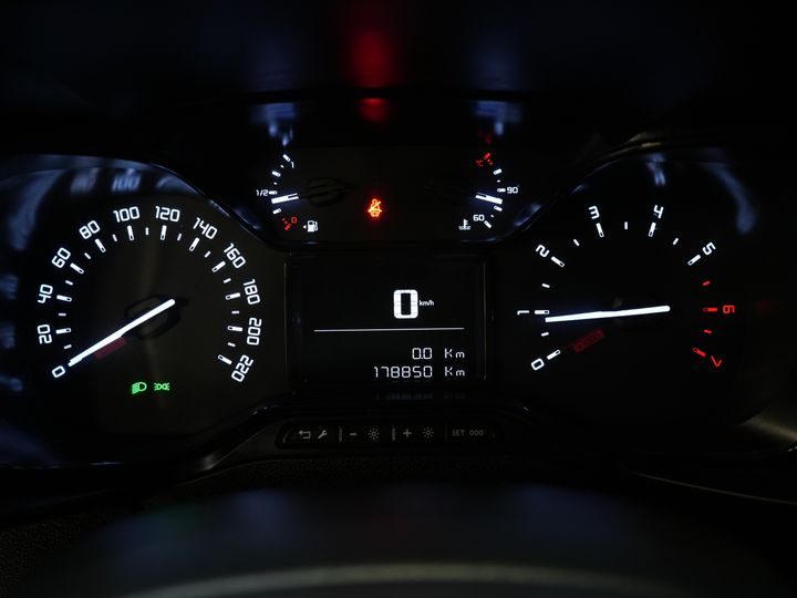 Fiat Doblò Van 1.5D 130 hp L2 Belt.V/ CarPlay/ Navi/ Kamera/ PDC/ LMV/ Cruise/ Airco