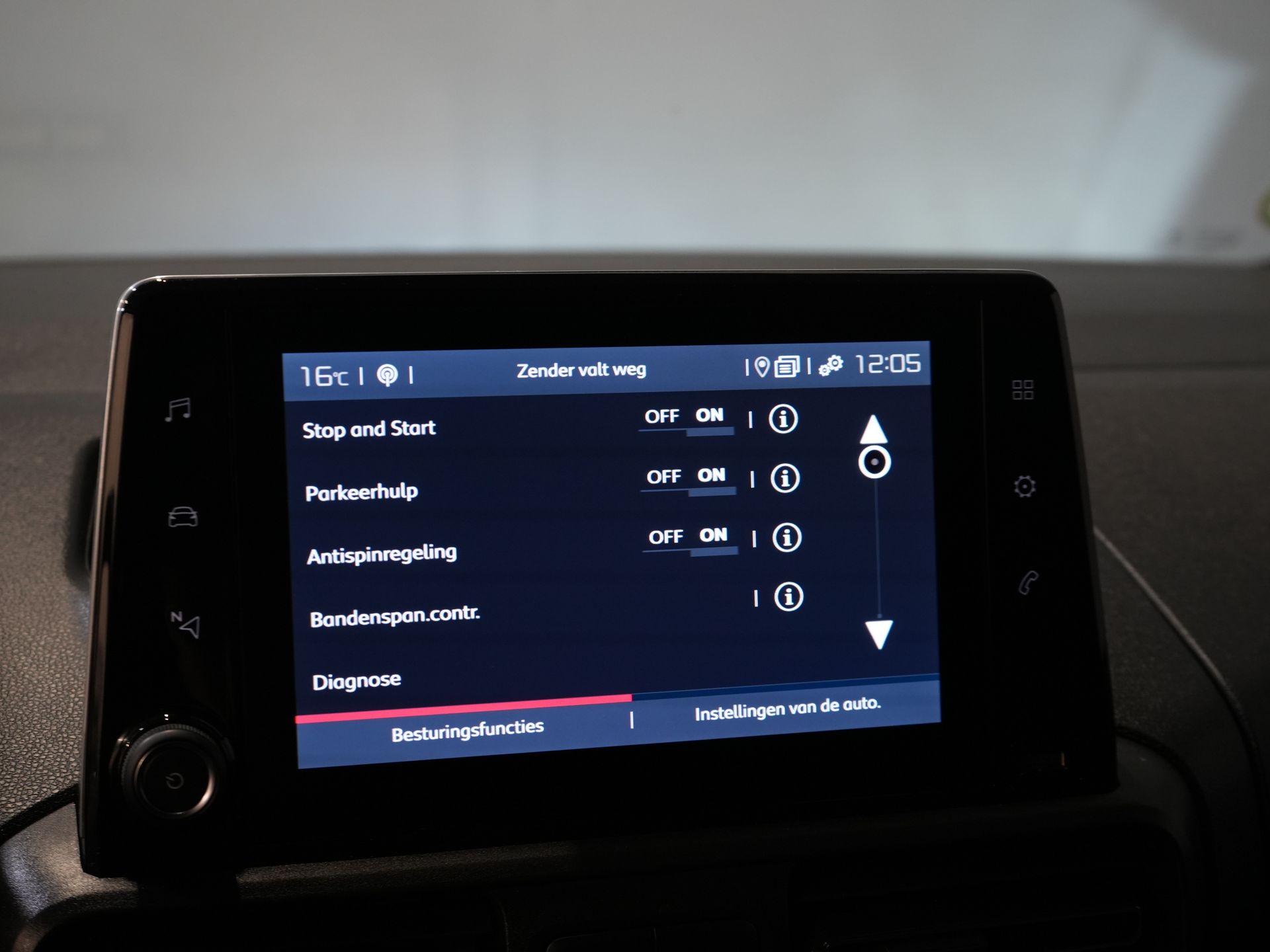 Fiat Doblò Van 1.5D 130 hp L2 Belt.V/ CarPlay/ Navi/ Kamera/ PDC/ LMV/ Cruise/ Airco