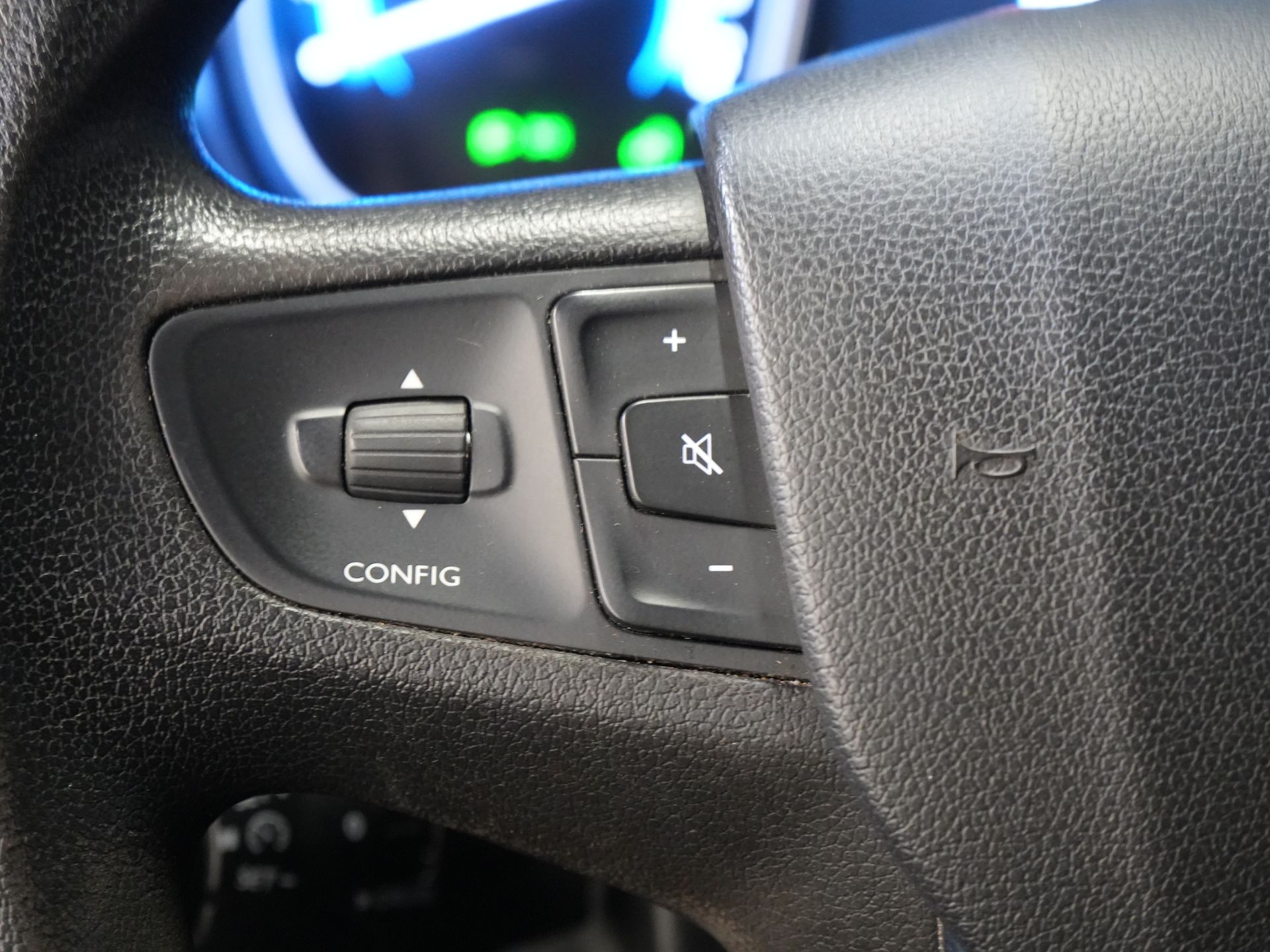 Peugeot e-Expert Bestelbus Premium 50 kWh 230 km WLTP Snellader/ Elek.dakventilator/ Navi/ Carplay/ Camera/ PDC/ Cruise/ Airco