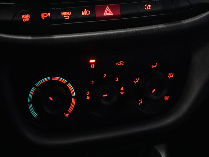 Fiat Dobló Cargo Bestelbus 1.3 MJ BPM VRIJ! 7x Voorraad NL Auto/ Airco/ Bluetooth/ Betimmering