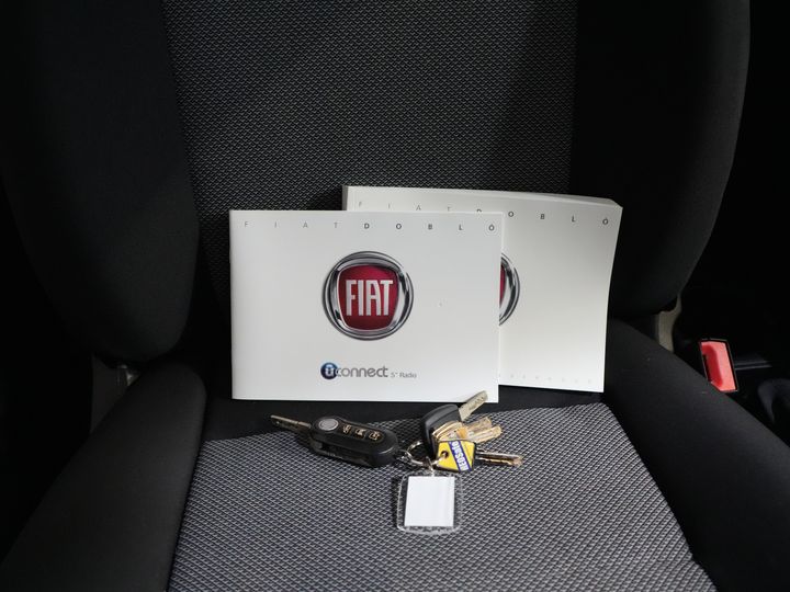 Fiat Dobló Cargo Bestelbus 1.3 MJ BPM VRIJ! 7x Voorraad NL Auto/ Airco/ Bluetooth/ Betimmering