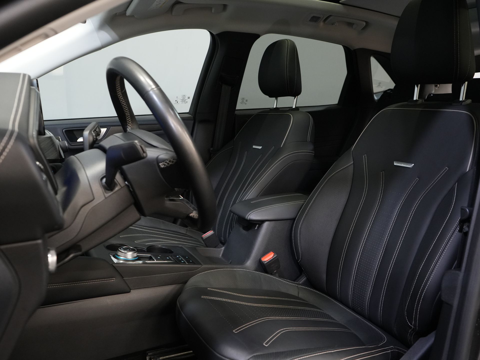 Ford Kuga SUV 2.5 PHEV 225 pk Vignale LED/ Pano/ Adapt.Cruise/ B&O/ Leder/ Elek.Klep/ Head-up/ Memory/ Stoelverw./ Stuurverw./ CarPlay/ 360 Ca