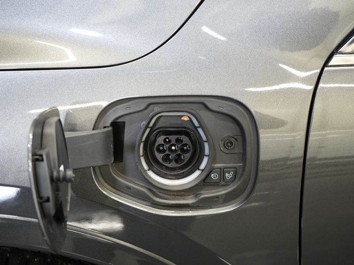 Ford Kuga SUV 2.5 PHEV 225 pk Vignale LED/ Pano/ Adapt.Cruise/ B&O/ Leder/ Elek.Klep/ Head-up/ Memory/ Stoelverw./ Stuurverw./ CarPlay/ 360 Ca