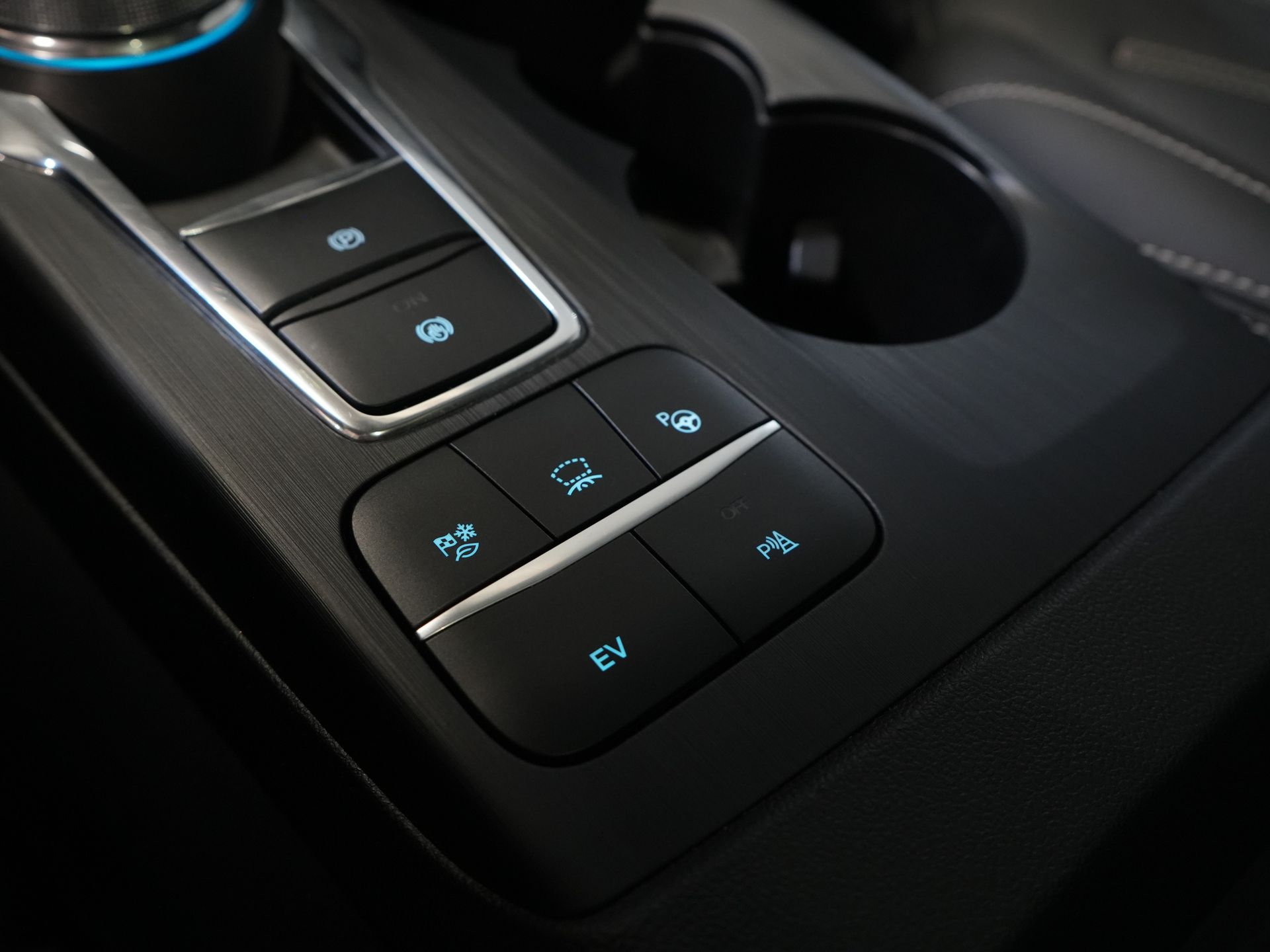 Ford Kuga SUV 2.5 PHEV 225 pk Vignale LED/ Pano/ Adapt.Cruise/ B&O/ Leder/ Elek.Klep/ Head-up/ Memory/ Stoelverw./ Stuurverw./ CarPlay/ 360 Ca