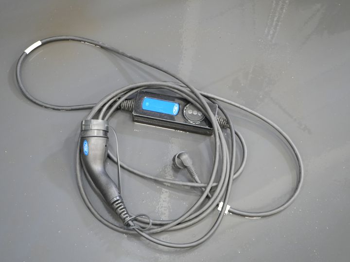 Ford Kuga SUV 2.5 PHEV 225 pk Vignale LED/ Pano/ Adapt.Cruise/ B&O/ Leder/ Elek.Klep/ Head-up/ Memory/ Stoelverw./ Stuurverw./ CarPlay/ 360 Ca