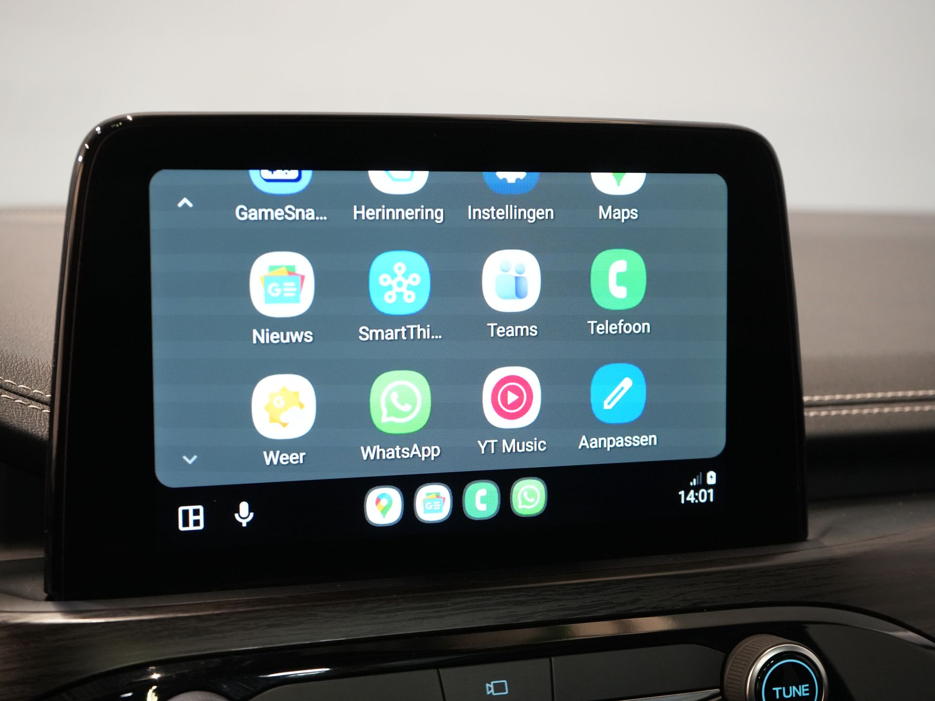 Ford Kuga SUV 2.5 PHEV 225 pk Vignale LED/ Pano/ Adapt.Cruise/ B&O/ Leder/ Elek.Klep/ Head-up/ Memory/ Stoelverw./ Stuurverw./ CarPlay/ 360 Ca