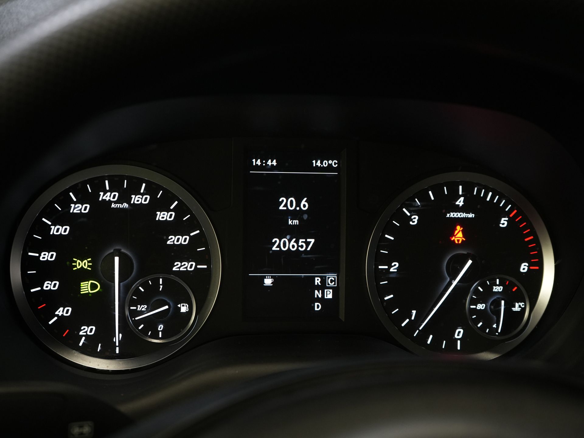 Mercedes-Benz Vito Van 116 CDI Aut. L2 BPM FREE! Carplay/ Seatverw./ 270Gr. Doors/ Cruise/ Airco/ Navi/ Camera/ PDC